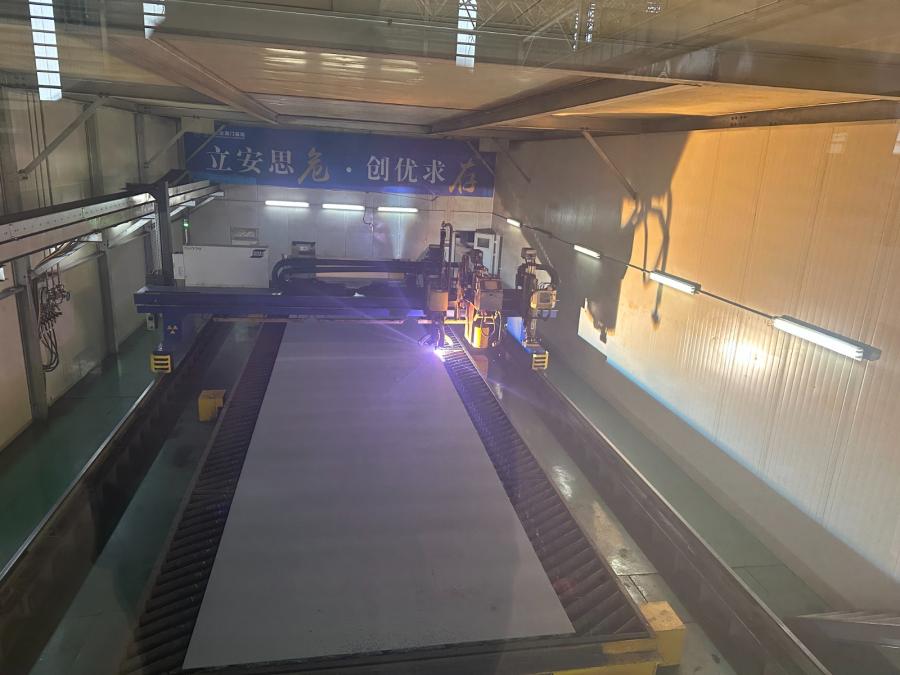 269-5 钢板切割(1)(1).jpg